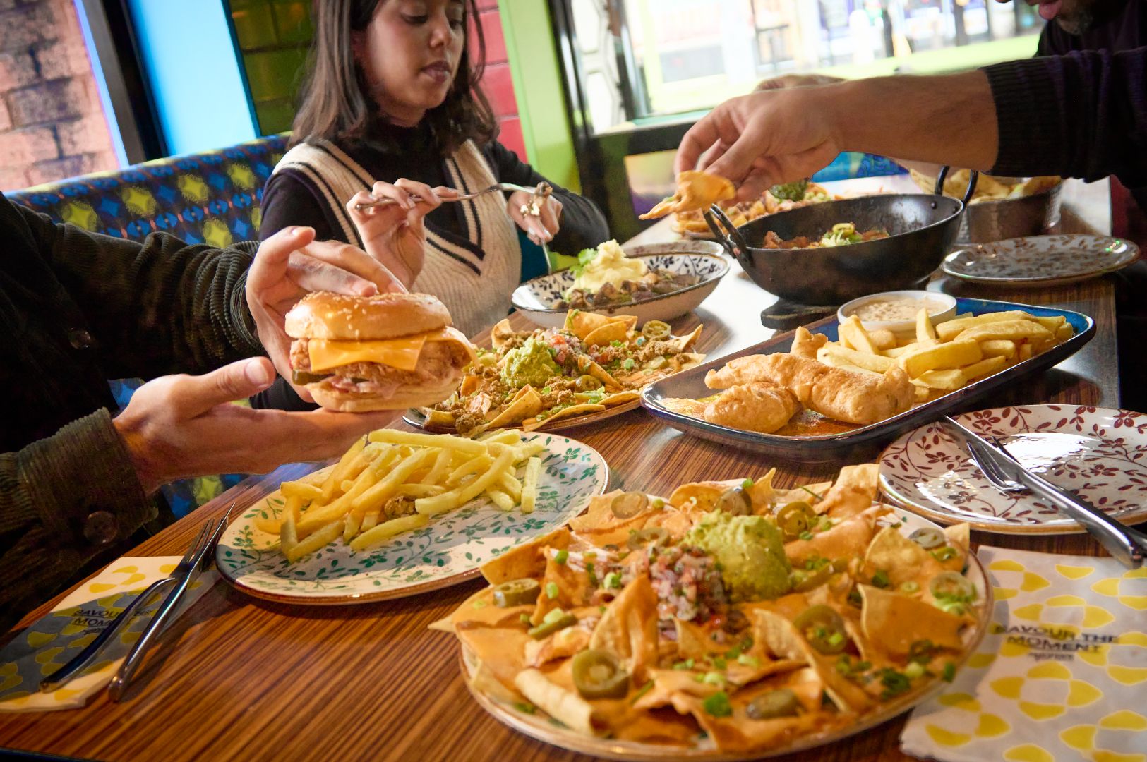 7 Reasons This Place Is Perfect for Group Dining